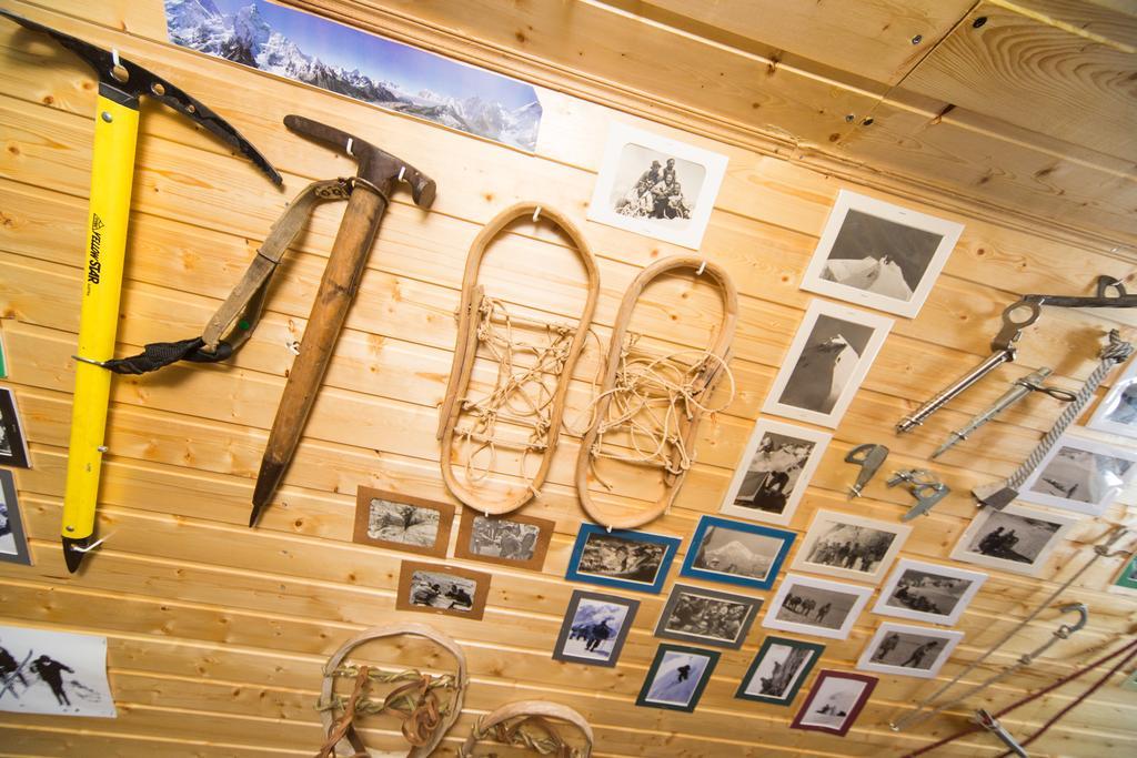 Snow House Hostel Gudauri Exterior photo